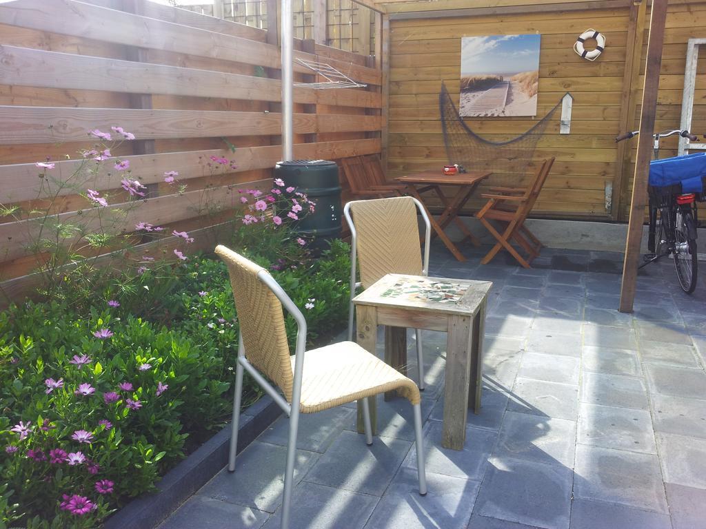 Homestay Bij Aelita Den Burg Δωμάτιο φωτογραφία