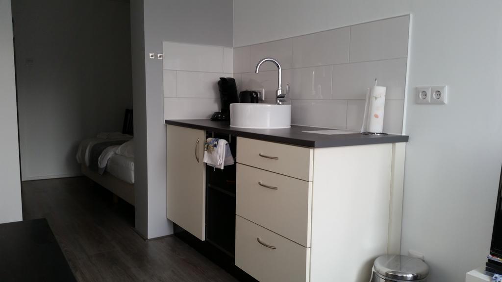 Homestay Bij Aelita Den Burg Δωμάτιο φωτογραφία