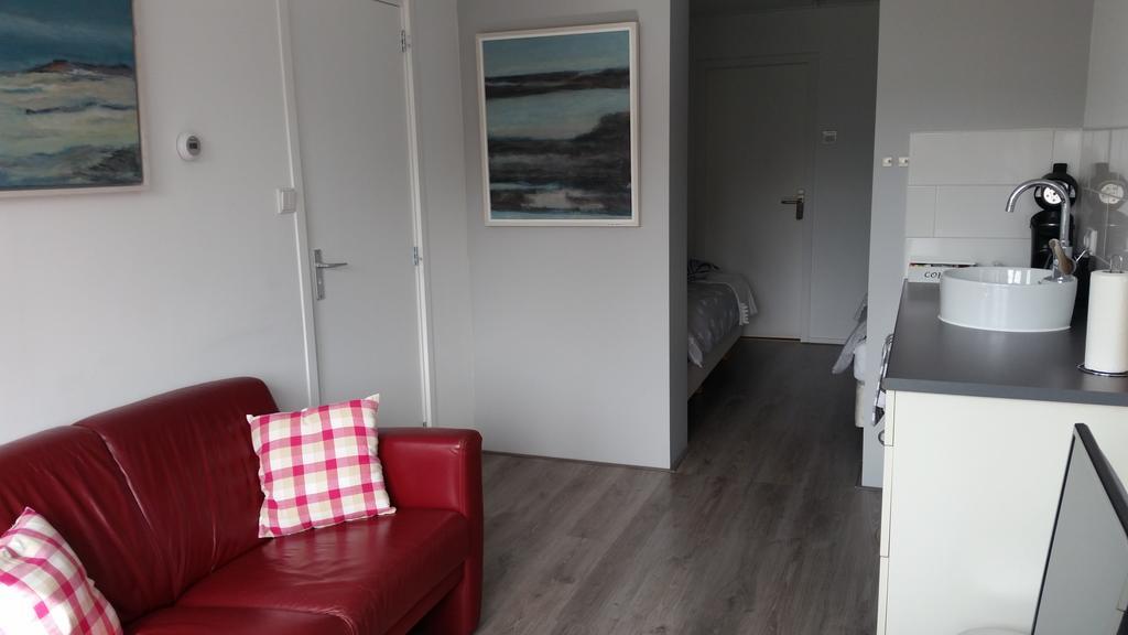 Homestay Bij Aelita Den Burg Εξωτερικό φωτογραφία
