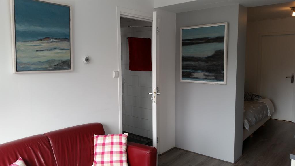 Homestay Bij Aelita Den Burg Εξωτερικό φωτογραφία
